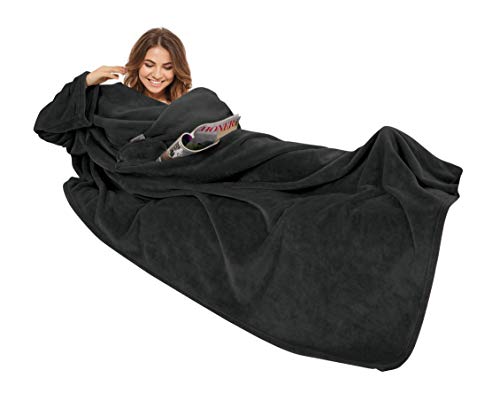 Gözze - Premium Kuscheldecke mit Ärmeln und Brusttasche, 150 x 240 cm - Schwarz von Gözze