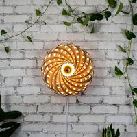 Designer Wandleuchte Aus Eichenholz 50 cm. Handgefertigte Holzlampe Kölner Atelier von Gofurnit