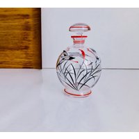 3 Störche I Glaskaraffe Mit Glasstopfen Klapperstorch Seegras Handbemalt Midcentury Vintage von GoldBande