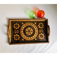 Brandmalerei I Holz Glas Tablett Folklore Seventies Brandmalerei I Holz Glas Tablett Folklore Seventies von GoldBande