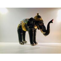 Großer Elefant I Handgeschnitztes Glück Skulptur Reich Verziert Kunsthandwerk Holz Sixties von GoldBande