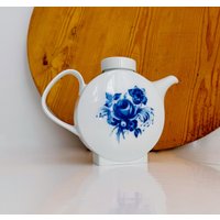 Melitta Kanne Mit Deckel I Kobaltbukett Blaue Rose Budapest Zauberhaftes Porzellan Unbenutzt Sixties Germany von GoldBande