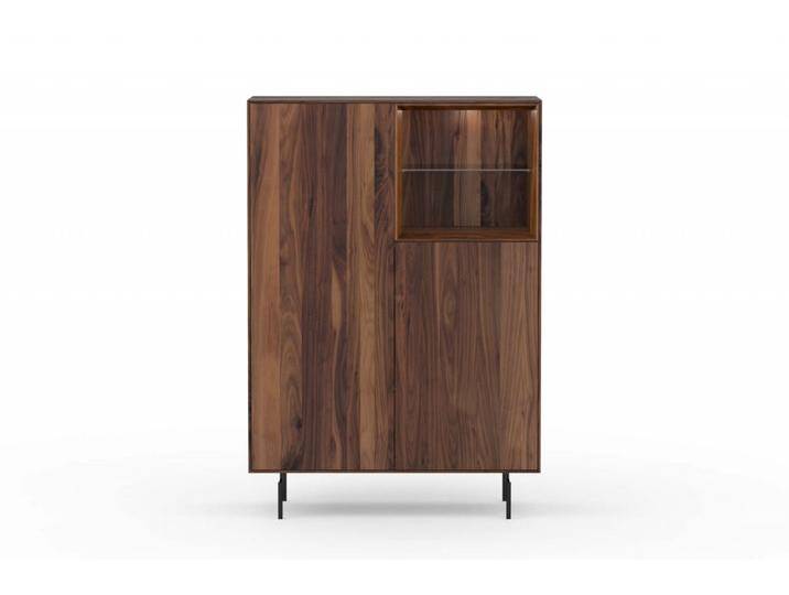 Highboard Nussbaum massiv Wohnzimmerschrank modern Kommode mit Beleuchtung 2 Türen Schwarze Metallfüße Höhe 150 cm Made in Germany von Goldau & Noelle Manufaktur