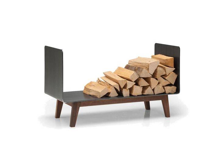 Kaminholzregal Innen aus Metall. Hochwertiges Design Brennholzregal aus Metall und Massivholz für das Wohnzimmer. 90 cm breit. Handgemacht in DE. Kaminholzregal Innen aus Metall. Hochwertiges Design Brennholzregal aus Metall und Massivholz für das Wohnzimmer. 90 cm breit. Handgemacht in DE. von Goldau & Noelle Manufaktur