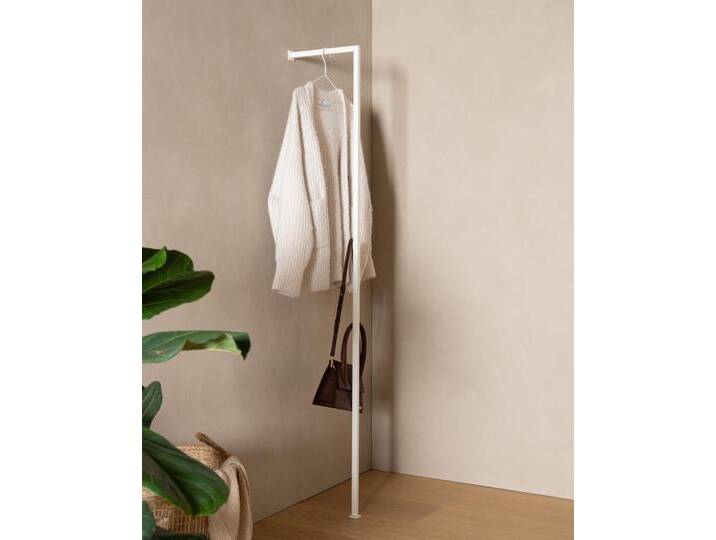 Kleiderstange ELLE in Weiß aus Metall Moderner Garderobenständer Flur Design Flurgarderobe Klein Garderobe ELLE Made in Germany von Goldau & Noelle Manufaktur