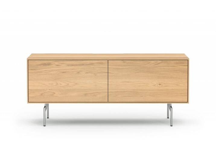 TV-Lowboard Eiche Kleine TV-Bank TV-Anrichte Massivholzmöbel Höhe 50 cm 2 Türen Push-to-Open Edelstahlfüße Made in Germany TV-Lowboard Eiche Kleine TV-Bank TV-Anrichte Massivholzmöbel Höhe 50 cm 2 Türen Push-to-Open Edelstahlfüße Made in Germany von Goldau & Noelle Manufaktur