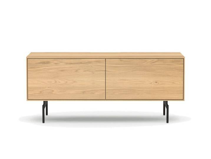 TV-Lowboard Kleine TV-Bank TV-Anrichte Massivholz Höhe 50 cm 2 Türen Push-to-Open Metallfüße Made in Germany von Goldau & Noelle Manufaktur