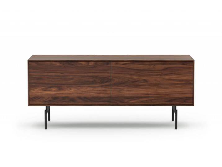 TV-Lowboard Nussbaum TV-Bank Massivholz Massivholzmöbel Länge 120 cm Höhe 50 cm 2 Türen Push-to-Open Kabelführung Made in Germany von Goldau & Noelle Manufaktur