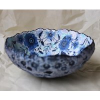 Handgemachte Schüssel Aus Pappmache Marineblaues Recycling-Blumendekor | 6 "x 2, 8 " von GoldenBowlStudio