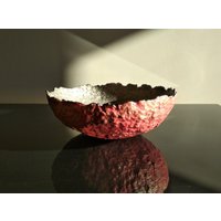 Handbemalte Schale Aus Pappmache Dekorativer Teller Recyclingpapier von GoldenBowlStudio