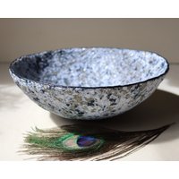 Handgemachte Schale Aus Grauem Granit Mit Silbereinzug Handgemachte Schale Aus Grauem Granit Mit Silbereinzug von GoldenBowlStudio