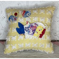 Neues Handgemachtes Schweinchen Kissen Vintage Chenille Tagesdecke Quilt Appliqués Oink von GoldenGatheringsShop