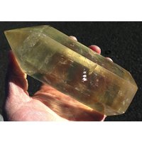 15cm Große Goldene Optisch Calcit Spitze. 100% Durchsichtig 15cm Große Goldene Optisch Calcit Spitze. 100% Durchsichtig von GoldenHourMinerals