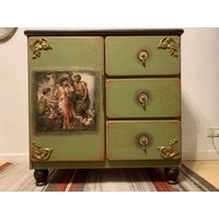 Design Vintage Kommode Unikat Mit Elementen Der Skulptur 98x98x51 cm von GoldenLionStore