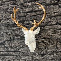 Wanddeko Hirschkopf, Veredelt Mit Goldpigment - Ein Besonderes Geschenk Wanddeko Hirschkopf, Veredelt Mit Goldpigment - Ein Besonderes Geschenk von Goldschaetze
