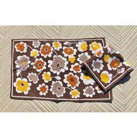 60Er - 70Er Jahre Set Groovy Blumen Bedruckt Kleine Platzmatte + Serviette. Mid Century Modern. Hergestellt in Spanien. Groovy, Pop Design Vintage von GoodTimesSPAIN