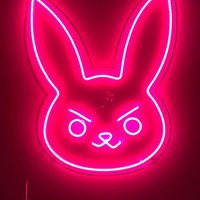 D-Va Hase Neon Schild, Anime Wandkunst, Geschenk, Geschenk Für Ihn, Sie, Home Decor, Urlaubsgeschenk, Custom Neon von GoodVibesNeon