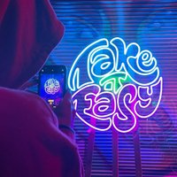 Take It Easy Neon Schild | Neonschild Licht Schlafzimmer Led Hochzeitsschild Partyschild Lichter von GoodVibesNeon