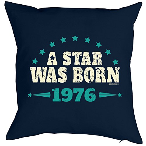 Goodman Design ® Geschenk zum 45 Geburtstag Kissenbezug A Star was Born 1976 Geschenkidee zum Geburtstag Polster zum 45. Geburtstag für 45-jähirge von Goodman Design