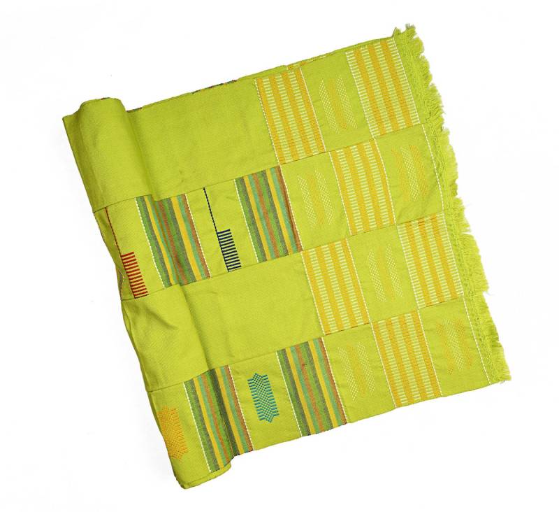 Goodman Design Tischläufer Handgefertigter Tischläufer aus traditionellem Kente-Stoff, Handgewebt in Ghana von Goodman Design
