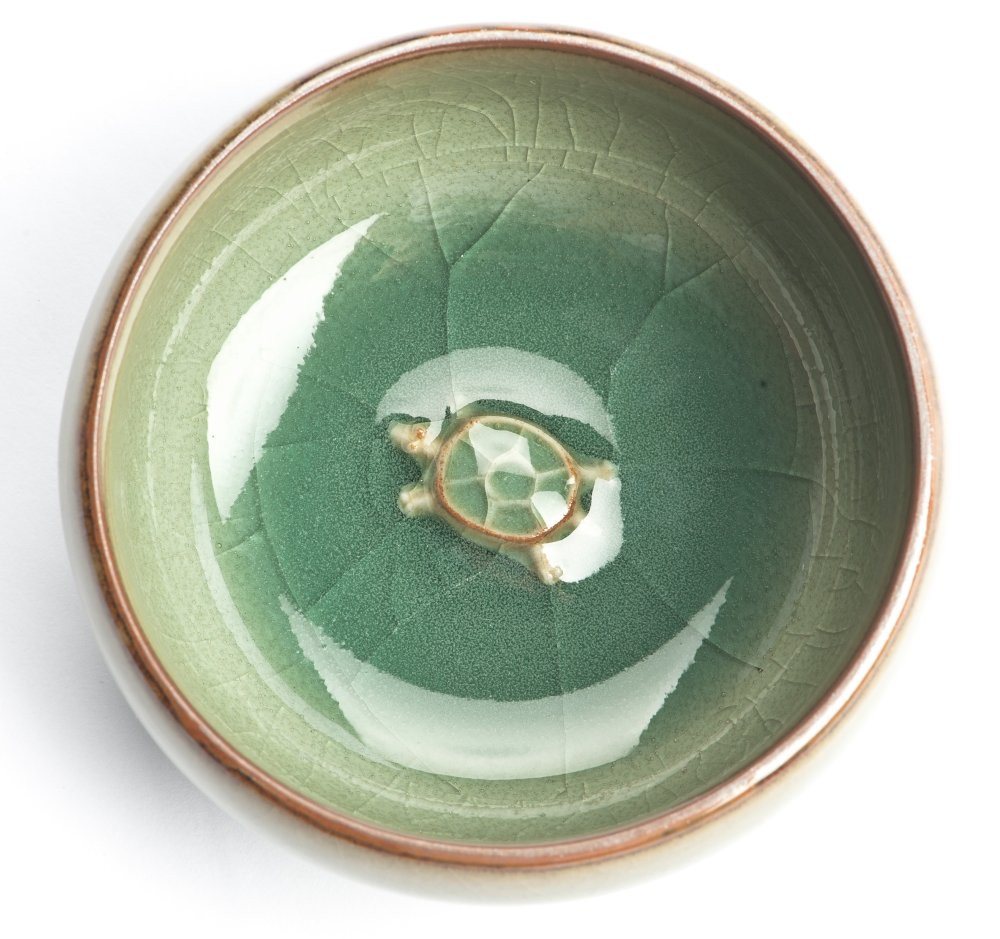 Goodwei Teeschale Asiatische Seladon Teeschale - Motiv "Turtle", Keramik Goodwei Teeschale Asiatische Seladon Teeschale - Motiv "Turtle", Keramik von Goodwei