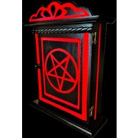 Schlüsselkasten Aus Holz, Eine Schöne Geschenkidee in Schwarz, Mit Rotem Samt Verziert von GothicMystikShop