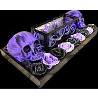 Wunderschöner Teelichthalter Aus Holz, Verziert Und Handbemalt Mit Schädeln Rosen Wunderschöner Teelichthalter Aus Holz, Verziert Und Handbemalt Mit Schädeln Rosen von GothicMystikShop