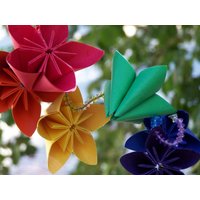Origami Regenbogen Mobile Beinhaltet 5 Bunte Blumen von GracelinePaperStudio