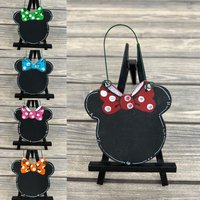 Personalisierte Handbemalte Holz Mickey Mouse Minnie Schleife Weihnachtsschmuck - Rot Rosa Polka Dots Personalisierte Handbemalte Holz Mickey Mouse Minnie Schleife Weihnachtsschmuck - Rot Rosa Polka Dots von GraciousGiggles