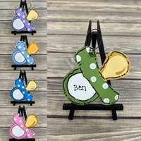 Personalisierter Handbemalter Holz Schnuller Paci Nub Binki Binky Weihnachtsschmuck Rosa Blau Personalisierter Handbemalter Holz Schnuller Paci Nub Binki Binky Weihnachtsschmuck Rosa Blau von GraciousGiggles