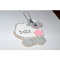 Personalisierter Holz Baumschmuck Kleines Lamm Winter - Ihr Name Weihnachtsfeiertag Handbemalt Personalisierter Holz Baumschmuck Kleines Lamm Winter - Ihr Name Weihnachtsfeiertag Handbemalt von GraciousGiggles