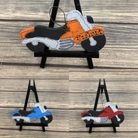 Personalisierter Holz Motorrad Winter Baumschmuck - Ihr Name Weihnachtsfeiertag Handbemaltes Verschiedene Farben Verfügbar Personalisierter Holz Motorrad Winter Baumschmuck - Ihr Name Weihnachtsfeiertag Handbemaltes Verschiedene Farben Verfügbar von GraciousGiggles