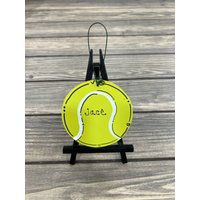 Personalisierter Holz Tennisball Winter Baumschmuck - Ihr Name Weihnachten Handbemaltes Sport Varsity School Personalisierter Holz Tennisball Winter Baumschmuck - Ihr Name Weihnachten Handbemaltes Sport Varsity School von GraciousGiggles
