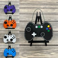 Personalisierter Holz Videospiel Controller Winter Baumschmuck - Ihr Name Weihnachtsfeiertag Handbemaltes Personalisierter Holz Videospiel Controller Winter Baumschmuck - Ihr Name Weihnachtsfeiertag Handbemaltes von GraciousGiggles
