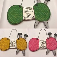 Personalisierter Winter Baumschmuck Aus Holz - Ihr Name Weihnachtsfeiertag Handbemaltes Personalisierter Winter Baumschmuck Aus Holz - Ihr Name Weihnachtsfeiertag Handbemaltes von GraciousGiggles