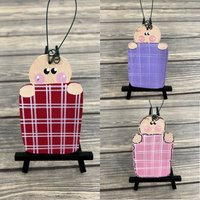 Personalisiertes Holzbild Baby Kleinkind Gesicht Bild Winter Baumschmuck - Ihr Name Weihnachtsfeiertag Handbemaltes Holz Verschiedene Farben Avai von GraciousGiggles