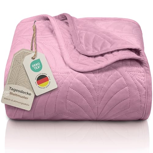 Gräfenstayn Premium Tagesdecke 240x260 cm – Bettüberwurf mit Nahtloser Steppung & Blatt-Design – Samt-Decke – weich, knitterfrei & pflegeleicht – Überwurf für Bett & Sofa (Altrosa) von Gräfenstayn