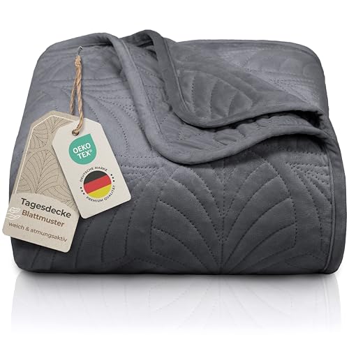 Gräfenstayn Premium Tagesdecke 240x260 cm – Bettüberwurf mit Nahtloser Steppung & Blatt-Design – Samt-Decke – weich, knitterfrei & pflegeleicht – Überwurf für Bett & Sofa (anthrazit) von Gräfenstayn