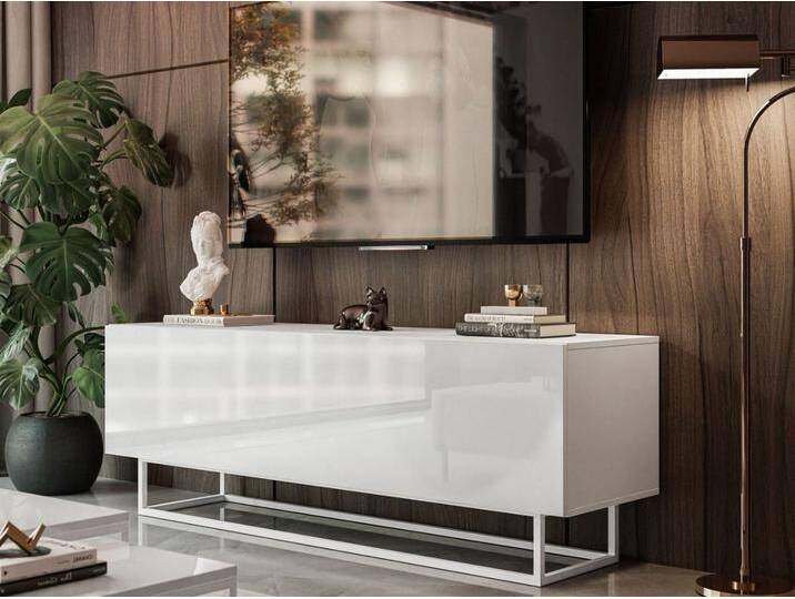 TV-Lowboard mit Türen auf Weißen Metallgestell 150 cm Nodoo Weiß Hochglanz TV-Lowboard mit Türen auf Weißen Metallgestell 150 cm Nodoo Weiß Hochglanz von Graingold