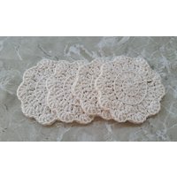 Baumwolle Häkeln Untersetzer, Gewellte Beige Barware, Ecru Untersetzer von GrammysCustomCrochet