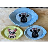 Roman Bauernhof Tier Porzellan Keramik Platte Gebaut Gepresste Dish/Plate von GrammysDivineDesigns