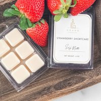 Erdbeer-Käsekuchen Duftende Sojawachs-Schmelze - Handgefertigt Und Langlebig Erdbeer-Käsekuchen Duftende Sojawachs-Schmelze - Handgefertigt Und Langlebig von GrandCandlesCo