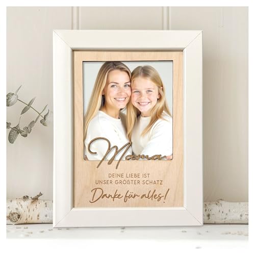 Grandora Bilderrahmen mit persönlicher Gravur für Mama - Deine Liebe ist unser größter Schatz Holzbilderrahmen Geschenk für Mama Geburtstag Weihnachten Muttertag XHG1004 Grandora Bilderrahmen mit persönlicher Gravur für Mama - Deine Liebe ist unser größter Schatz Holzbilderrahmen Geschenk für Mama Geburtstag Weihnachten Muttertag XHG1004 von Grandora