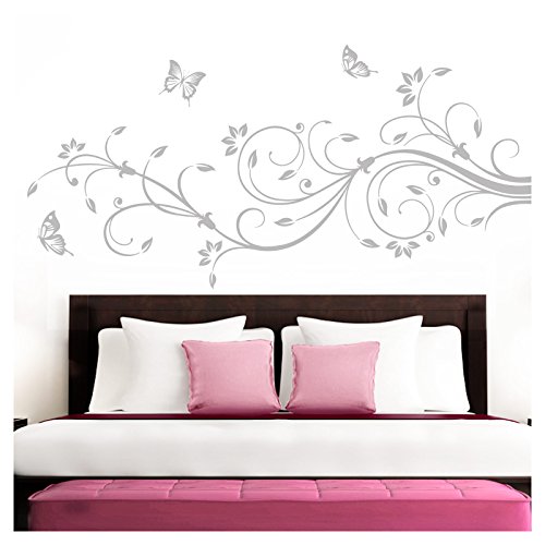 Grandora Wandtattoo XXL Blumenranken Schmetterlinge Blumen I hellgrau (BxH) 90 x 39 cm I Schlafzimmer Liebe Flur Wohnzimmer modern Aufkleber Wandaufkleber W1073 von Grandora