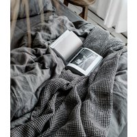 Charcoal Grau Waffel Decke. Weiche Leinen Waffel Decke in Lava Grau. Bettbezug Dunkelgrau. Tröster Tagesdecke von GrannetHome