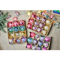 Blume Sterne Glas Ornamente Set Von 12, Merkur Weihnachtskugeln von Grannysbox