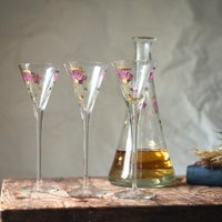 Handbemaltes Likörgläser-Set Mit Karaffe Aus Der Mitte Des Jahrhunderts - Elegante Barware Für Die Aperitifverkostung Handbemaltes Likörgläser-Set Mit Karaffe Aus Der Mitte Des Jahrhunderts - Elegante Barware Für Die Aperitifverkostung von Grannysbox