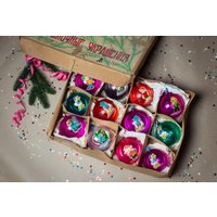 Set Mit 12 Glas Vintage Weihnachtsschmuck in Originalverpackung, Retro Zeichentrickfiguren, Weihnachtsbaum Hängende Kinderornamente Set Mit 12 Glas Vintage Weihnachtsschmuck in Originalverpackung, Retro Zeichentrickfiguren, Weihnachtsbaum Hängende Kinderornamente von Grannysbox