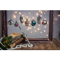 Vintage Glas Weihnachtsschmuck Set Mit Baumspitze Udssr Retro Decor Vintage Glas Weihnachtsschmuck Set Mit Baumspitze Udssr Retro Decor von Grannysbox