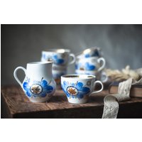 Vintage Milchkännchen/Aus Porzellan Mit Goldrand Und Blauem Blumenmuster von Grannysbox